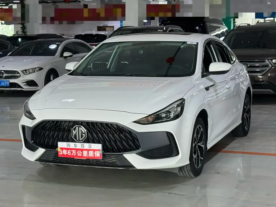 MG 5 5 180DVVT CVT Youth Fashion Edition 2024 — фото 1, купить с доставкой в Москву
