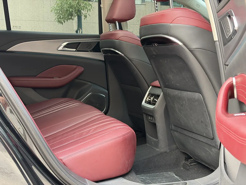 Hongqi H5 Hongqi H5 2023 2.0T Automatic Intelligent Connection Flagship Chang Edition 2022 — миниатюра 4