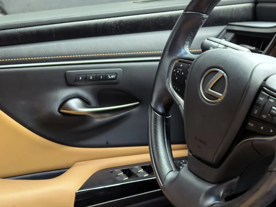 Lexus ES 200 Luxury Edition 2022 — миниатюра 4