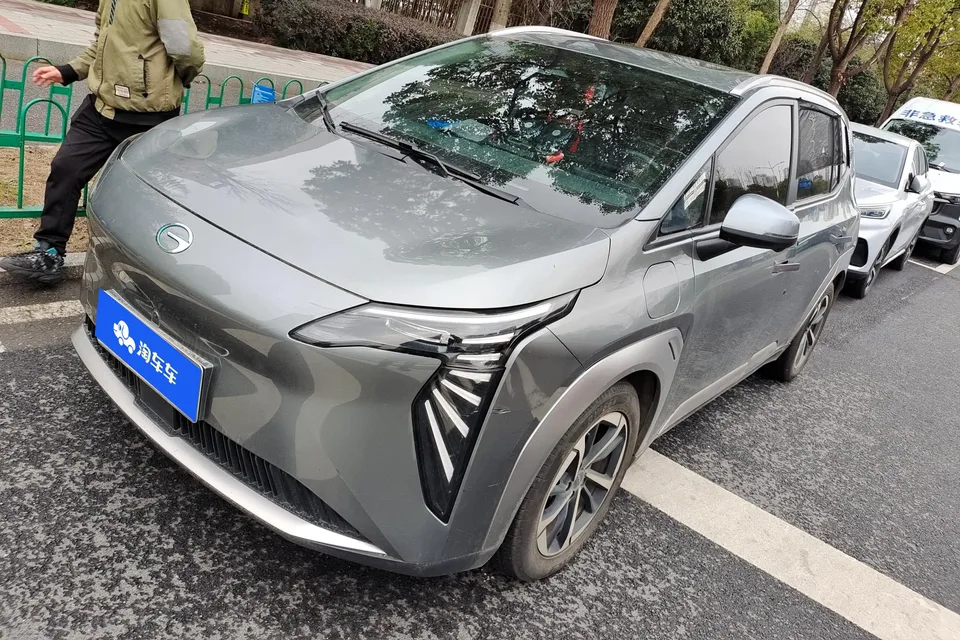 AION Y Plus 610 Smart Edition Ternary Lithium 2023 — фото 1, купить с доставкой в Москву