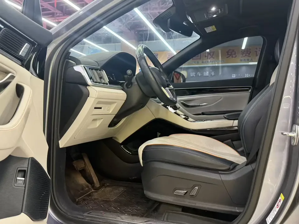 BYD Song PLUS EV flagship model 2023 — миниатюра 5