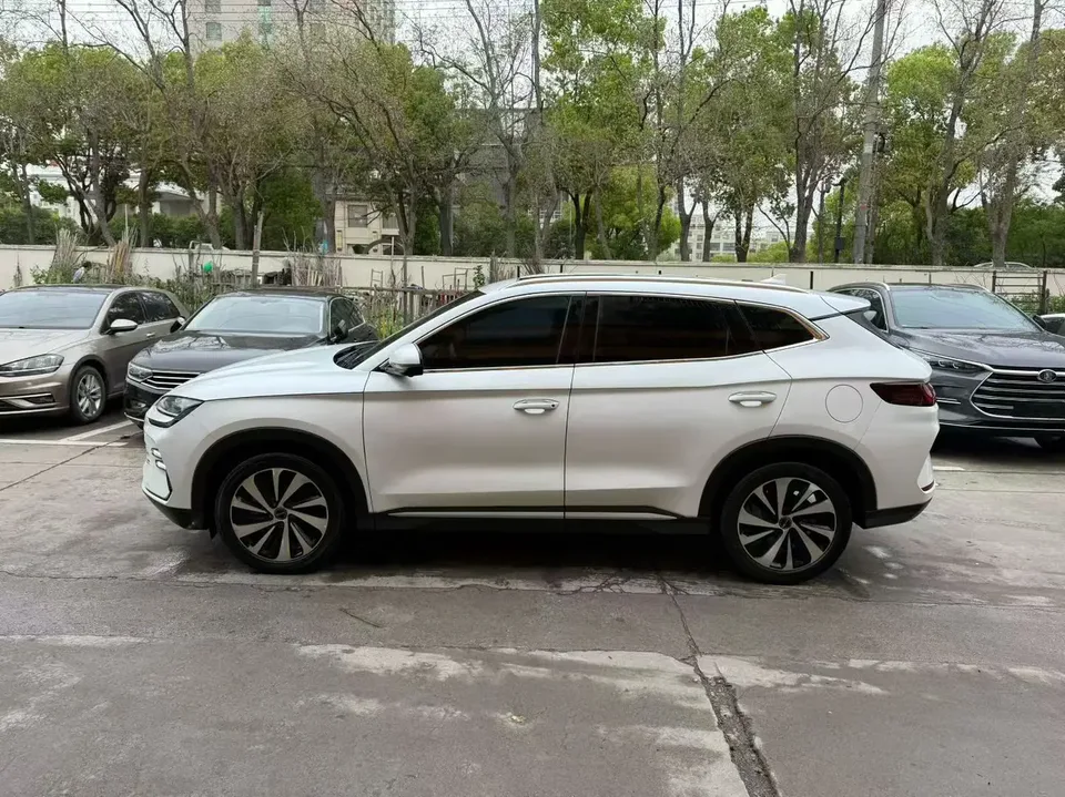 BYD Song PLUS DM Song PLUS DM DM-i Champion Edition 110KM Flagship 2023 — thumbnail 4