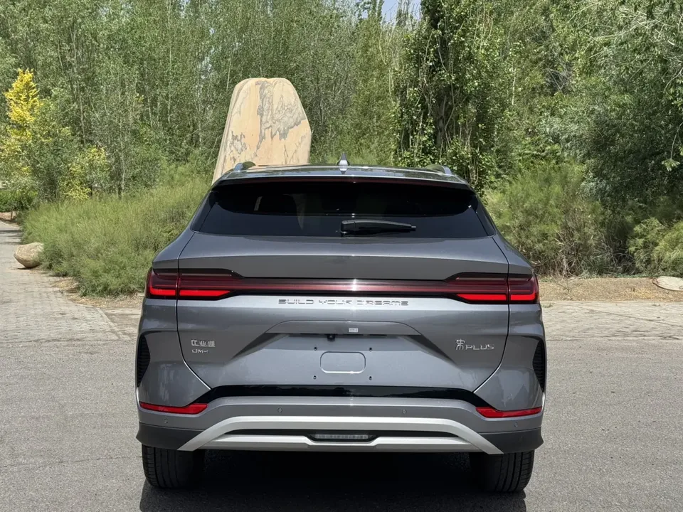 BYD Song PLUS DM Song PLUS DM DM-i Champion Edition 110KM Flagship Model 2023 — thumbnail 2