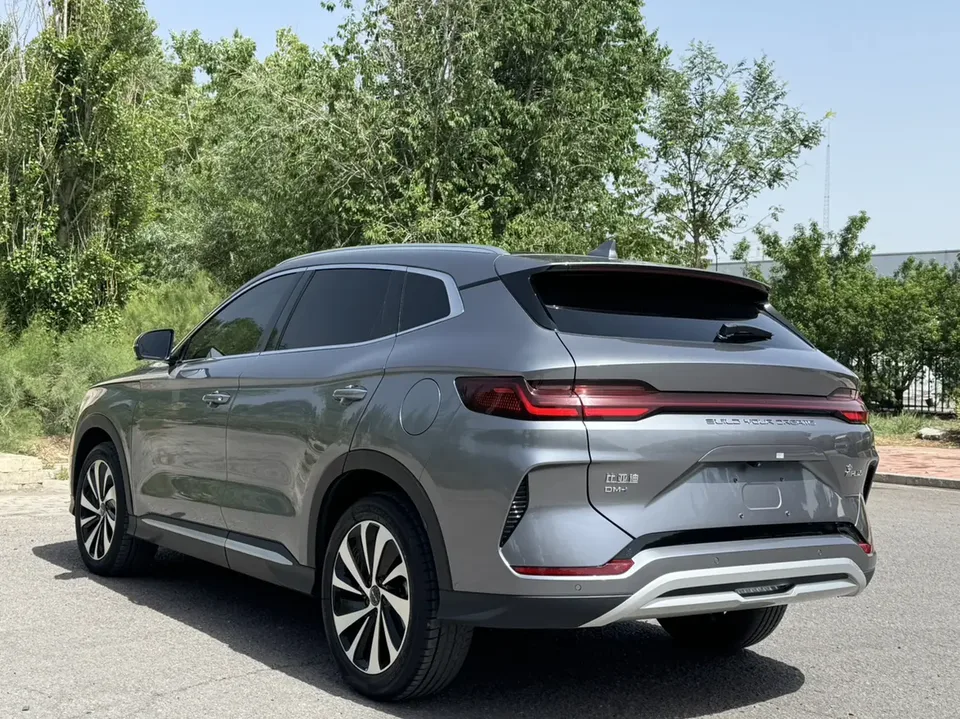 BYD Song PLUS DM Song PLUS DM DM-i Champion Edition 110KM Flagship Model 2023 — thumbnail 4