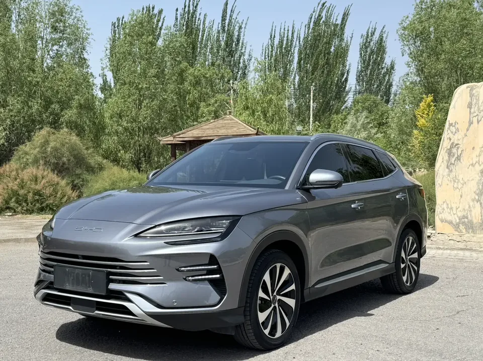 BYD Song PLUS DM Song PLUS DM DM-i Champion Edition 110KM Flagship Model 2023 — photo 1, buy with delivery to Moscow