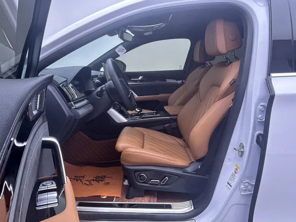 BYD Tang DM Tang DM DM-i Champion Edition 112KM Premium 2023 — thumbnail 5