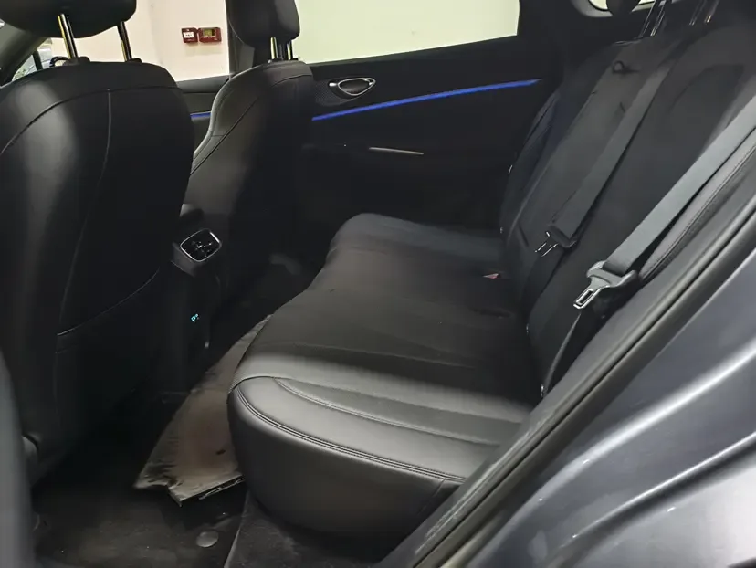 BYD Sea Lion 06DM DM-i 170KM Pilot Plus Edition 2026 — миниатюра 2
