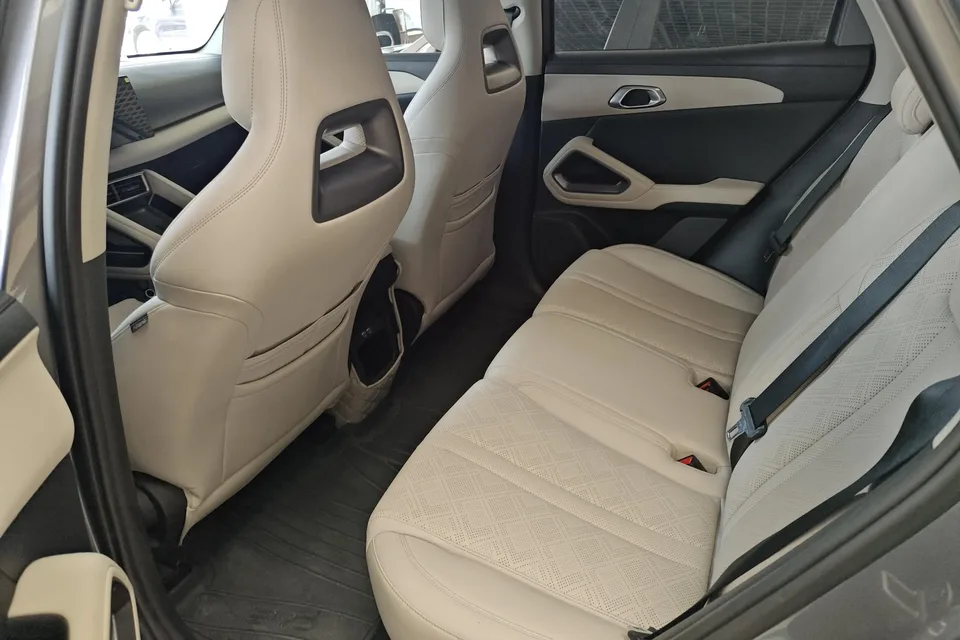 BYD Yuan Up 401KM Vitality 2024 — миниатюра 4