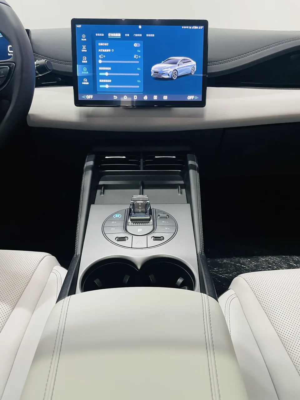 BYD Seal 06DM DM-i 120KM Premium Edition 2025 — миниатюра 3