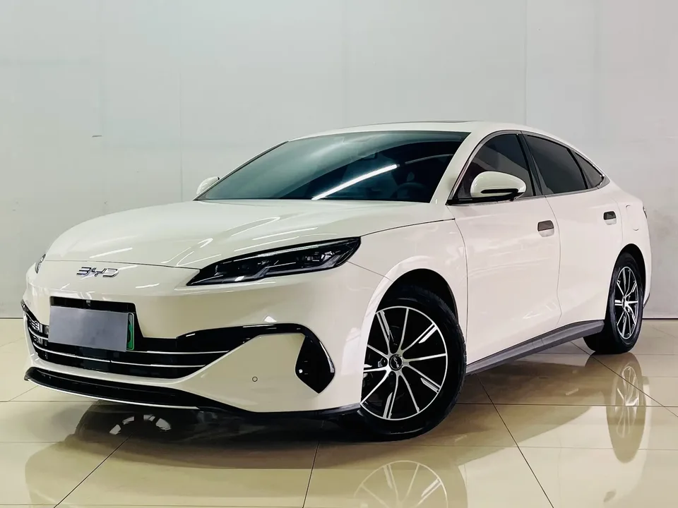 BYD Seal 06DM DM-i 120KM Premium Edition 2025 — фото 1, купить с доставкой в Москву