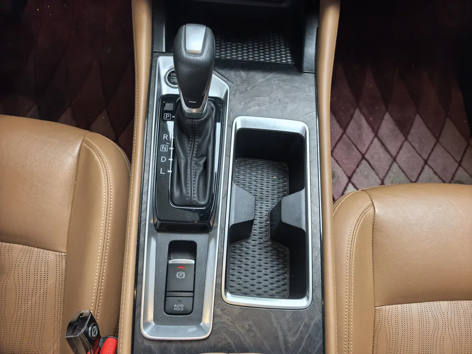Nissan Altima Teana Teana 2.0L XL-TLS Enjoy Edition 2023 — thumbnail 3