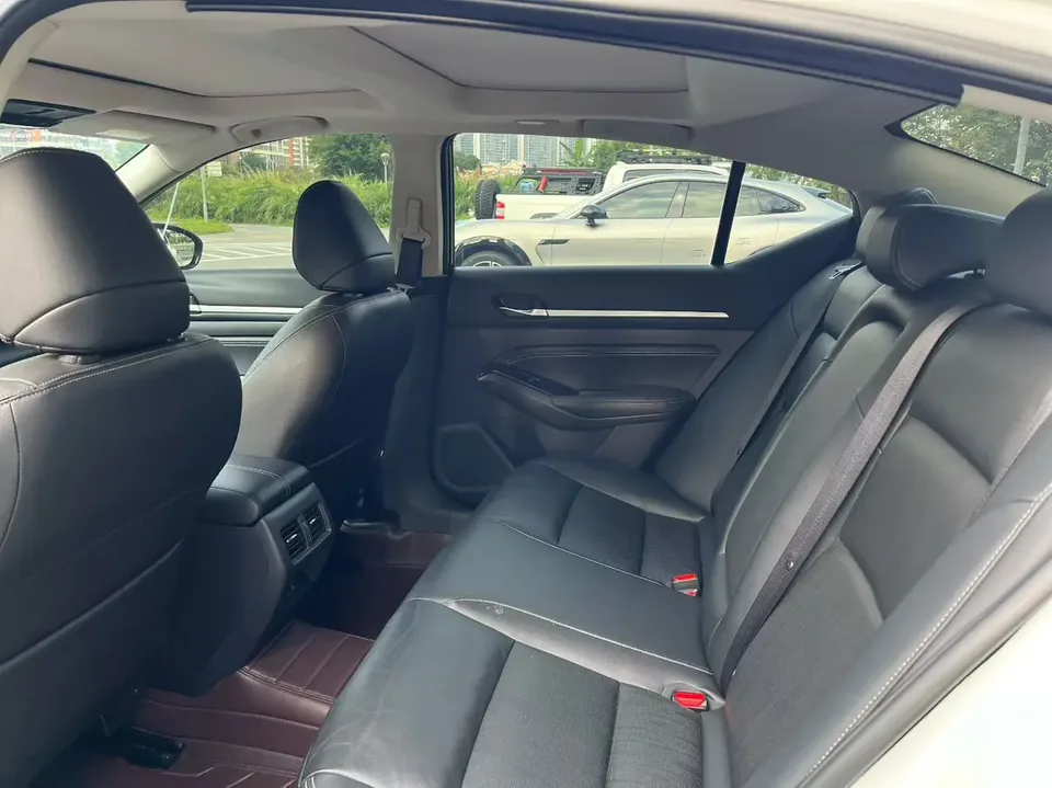 Nissan Altima Teana Teana 2.0L XL-TLS Enjoy Edition 2024 — миниатюра 3