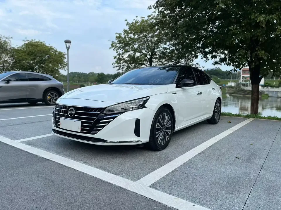 Nissan Altima Teana Teana 2.0L XL-TLS Enjoy Edition 2024 — photo 1, buy with delivery to Moscow