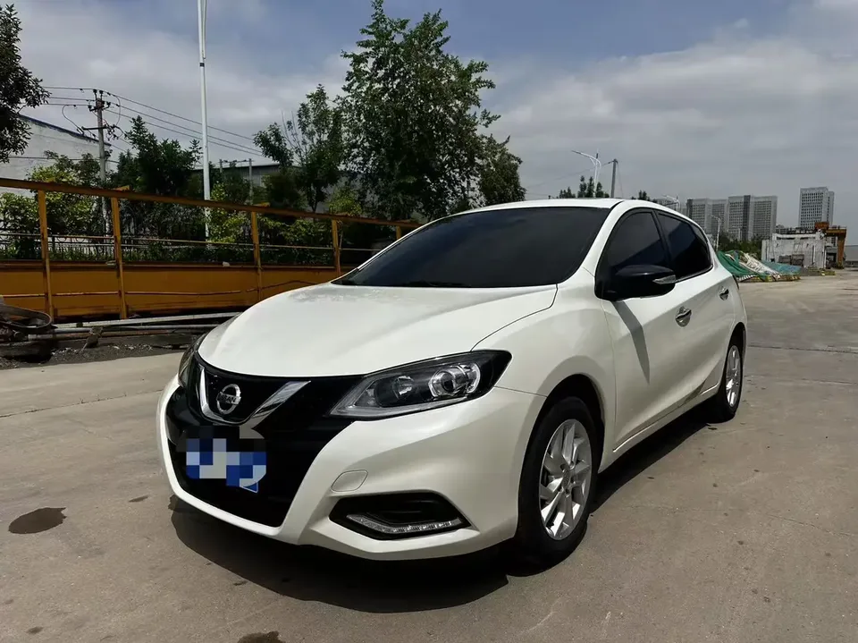 Nissan Tiida 2024