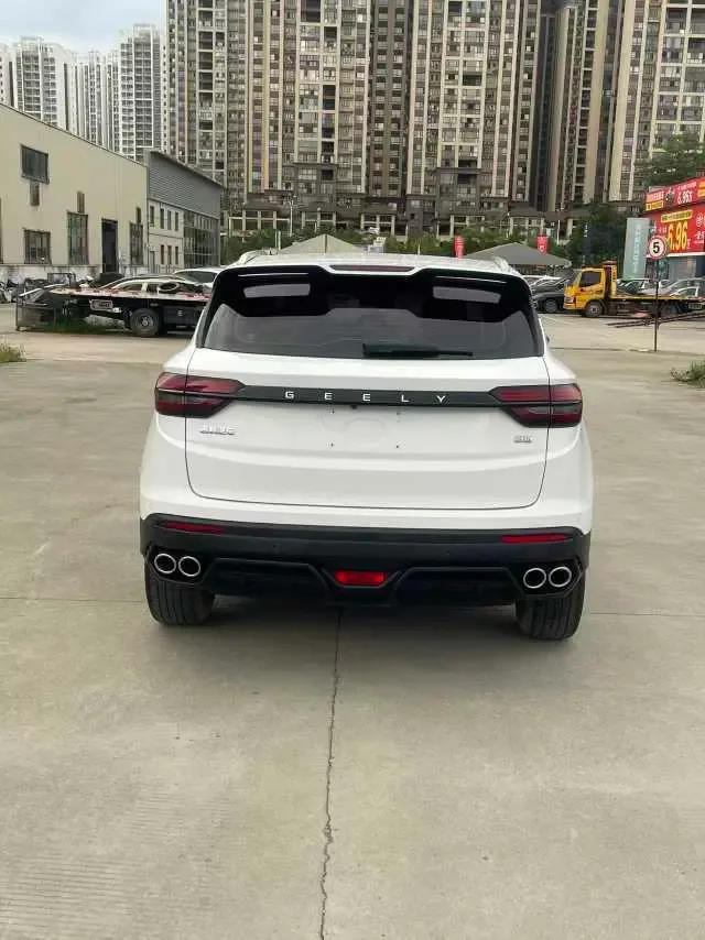Geely Coolray SX11 Binyue 240T DCT Platinum Edition 2022 — миниатюра 2