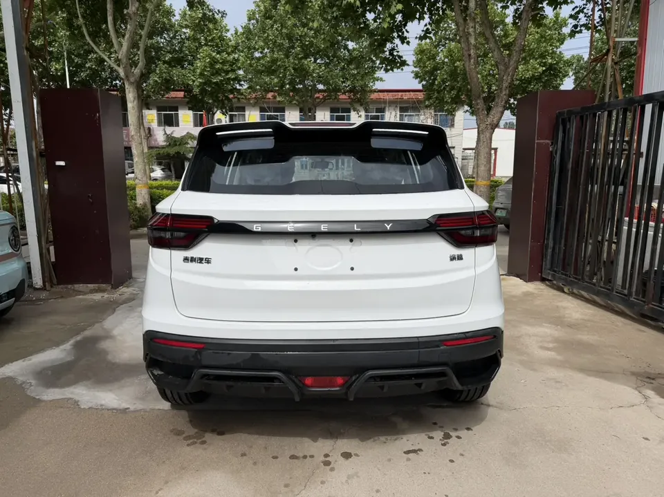 Geely Coolray SX11 Binyue 1.5L CVT Super Edition 2025 — миниатюра 2