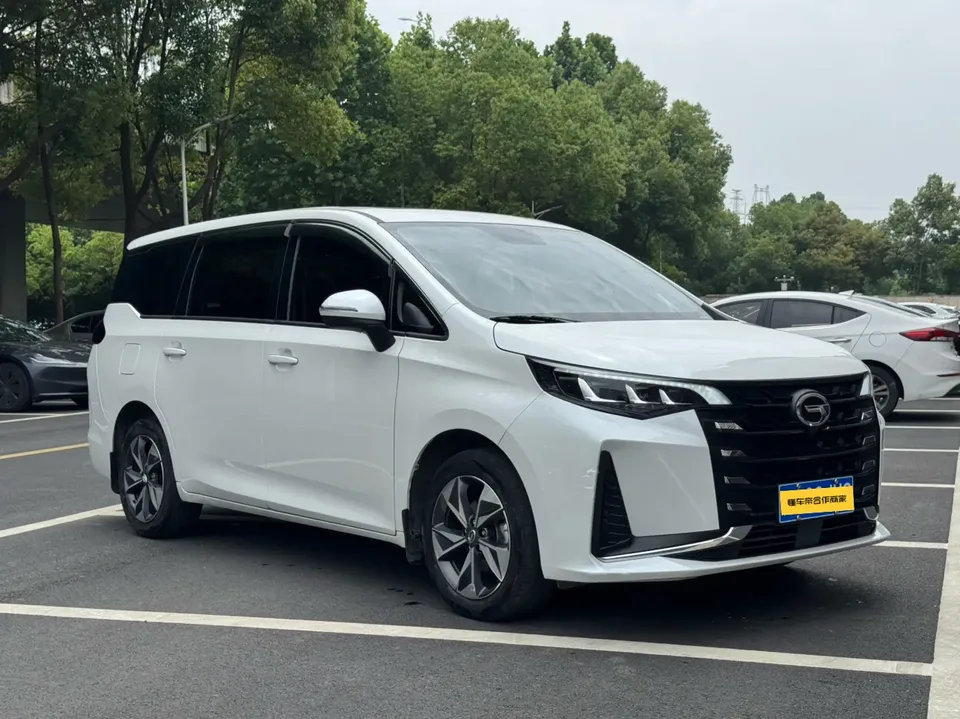 GAC Trumpchi M6 2023