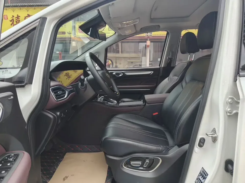 GAC Trumpchi M6 Trumpchi M6 Trumpchi M6 2023 PRO 270T WDCT Luxury Edition 2024 — thumbnail 5