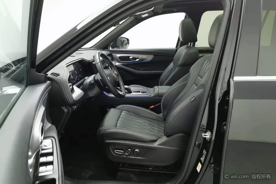 GAC Trumpchi GS8 Trumpchi GS8 Pilot Series 2.0TGDI 2WD Luxury Smart Edition 2024 — thumbnail 4
