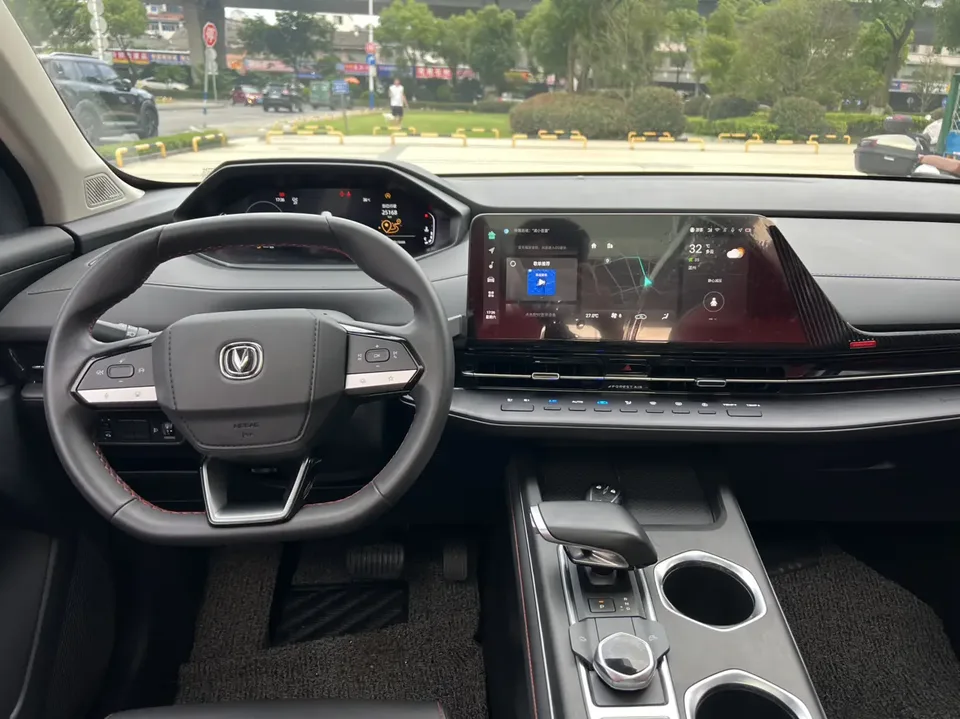 Changan CS55 Plus CS55 PLUS Changan CS55 PLUS 2022 Second Generation 1.5T DCT Premium Edition 2023 — thumbnail 5