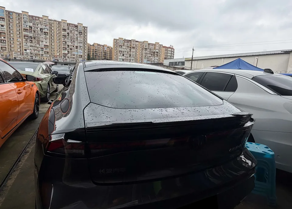 Changan UNI-V Changan UNI-V 2024 1.5T Premium 2024 — thumbnail 2