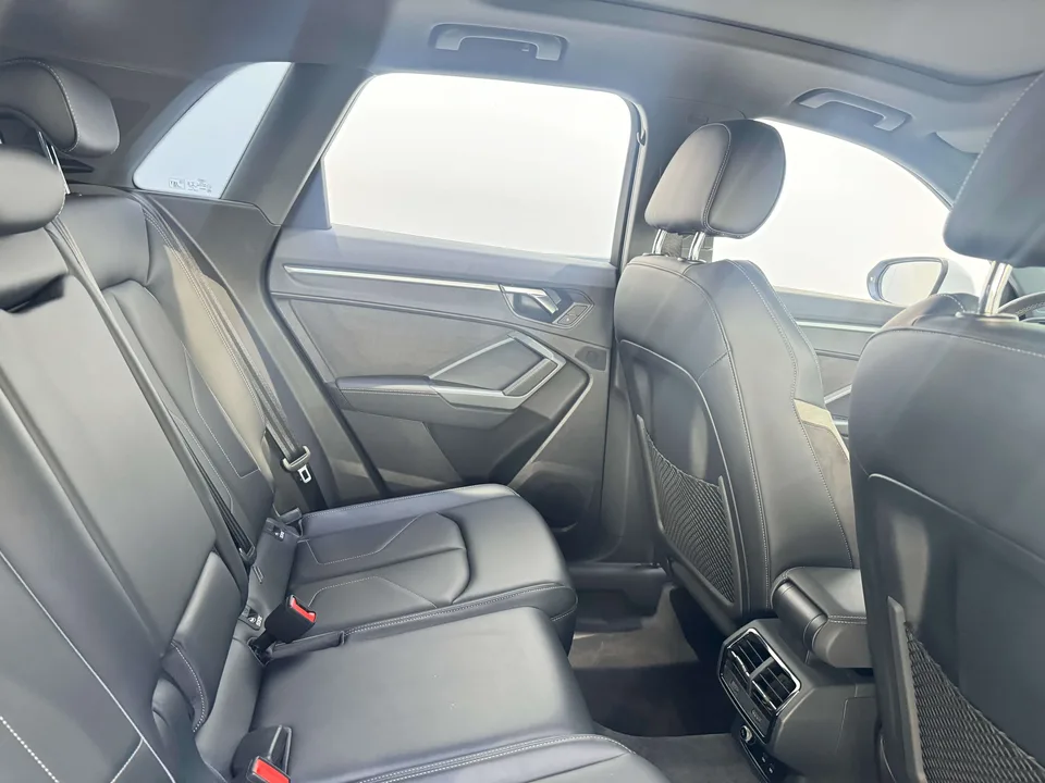 Audi Q3 Audi Q3 2024 35 TFSI Fashion Dynamic Edition 2024 — миниатюра 3