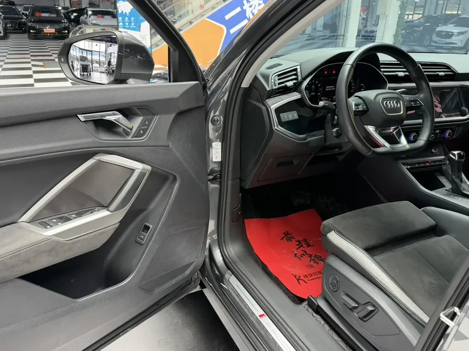 Audi Q3 Audi Q3 35 TFSI Stylish Dynamic 2022 — thumbnail 5