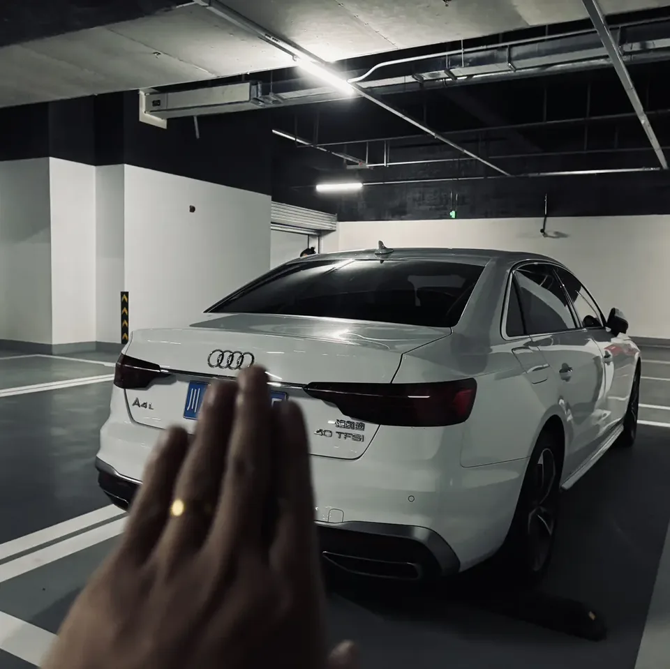 Audi a4 l Audi A4L 2022 40 TFSI Fashion Dynamic Edition 2022 — миниатюра 5