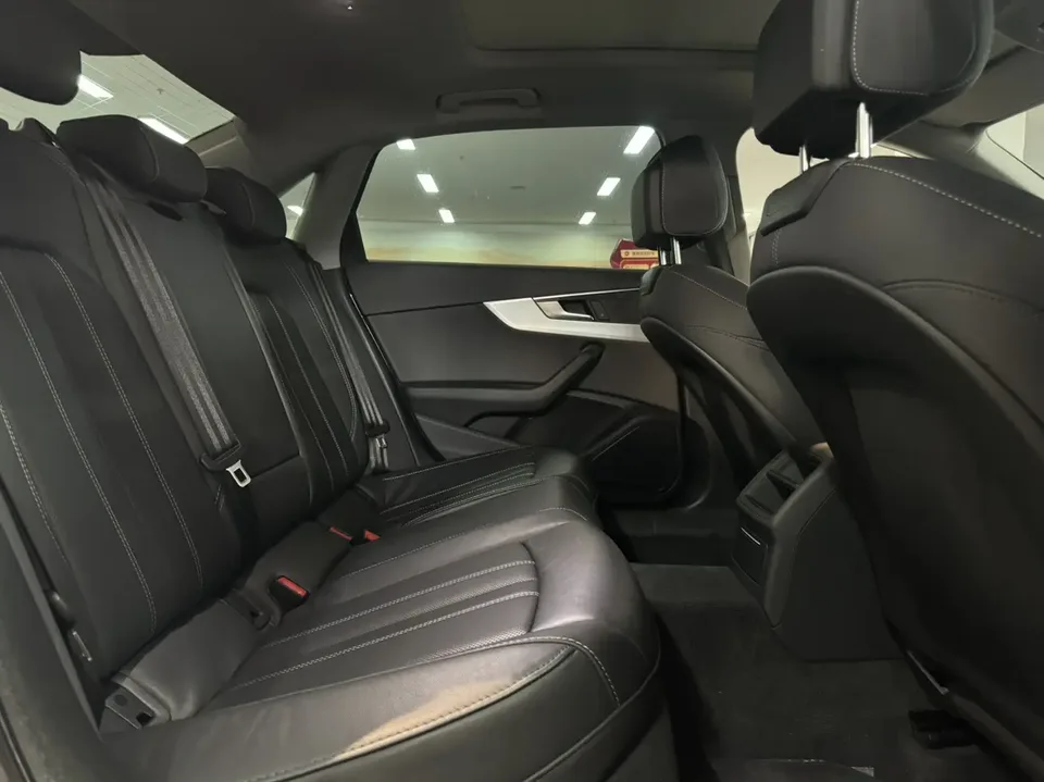 Audi a4 l Audi A4L 2022 40 TFSI Fashion Dynamic Edition 2022 — миниатюра 4