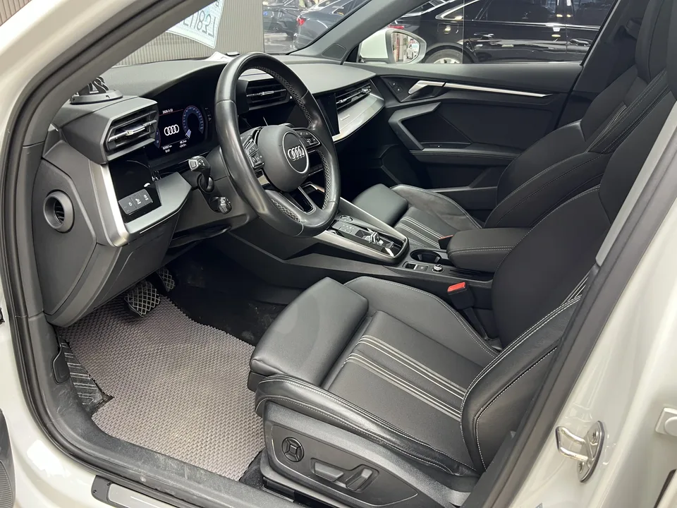 Audi A3 A3L Limousine 35 TFSI Fashionable and Elegant 2024 — миниатюра 3