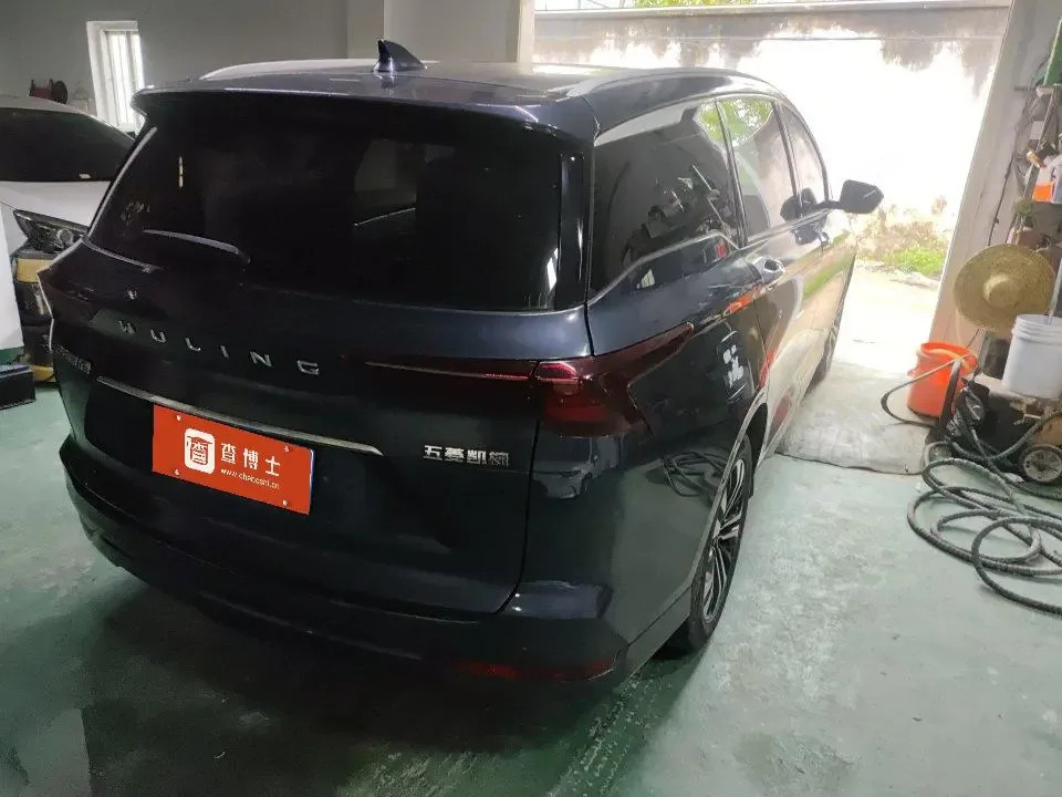Wuling Capgemini Victory 1.5T CVT flagship model 2022 — миниатюра 3