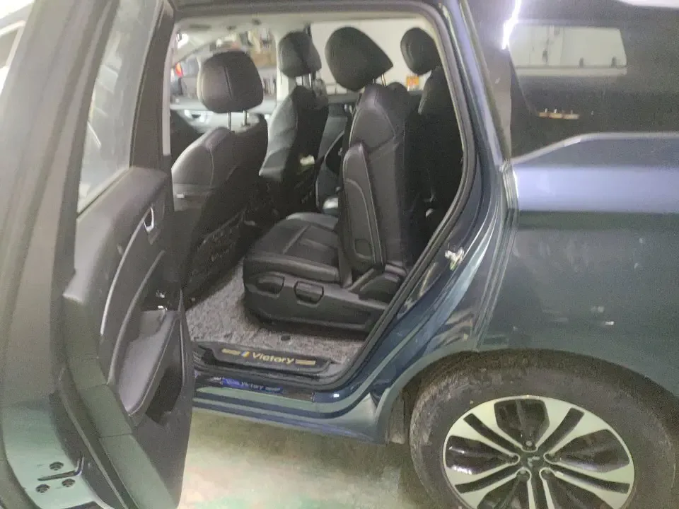 Wuling Capgemini Victory 1.5T CVT flagship model 2022 — миниатюра 4