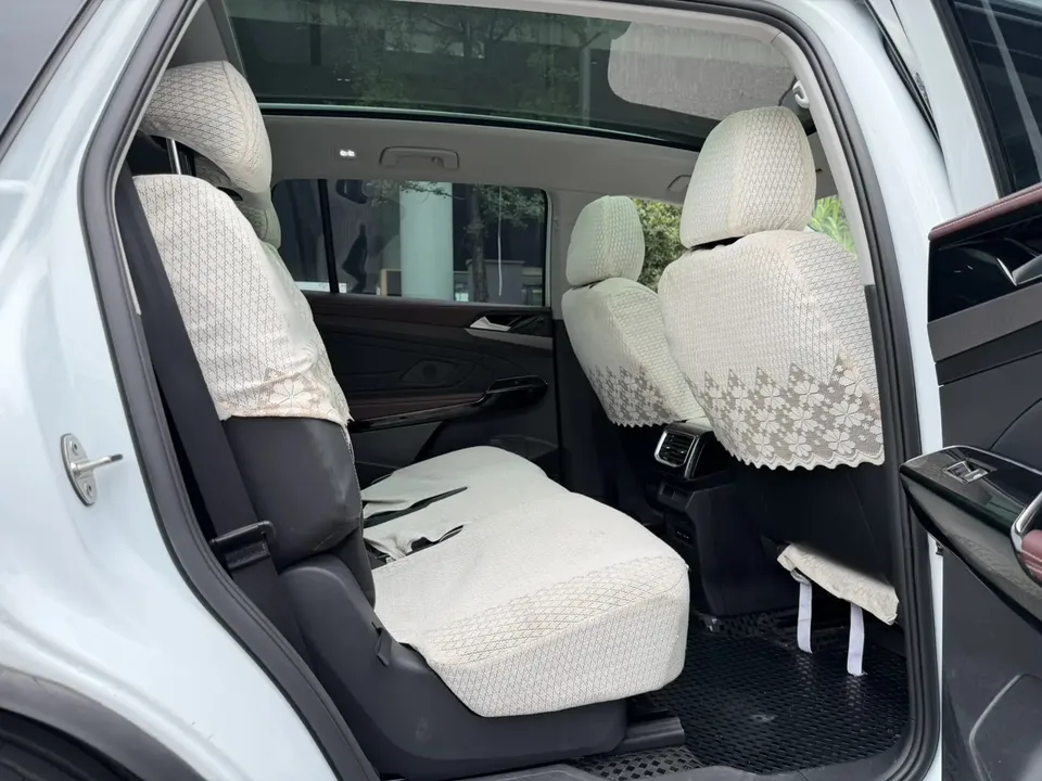 Volkswagen ID.6 X upgraded pure long-life version 2024 — миниатюра 4