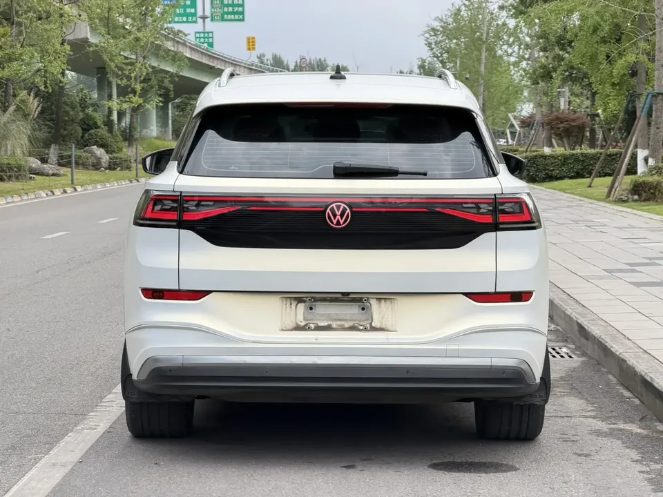 Volkswagen ID.6 X upgraded pure long-life version 2024 — миниатюра 5