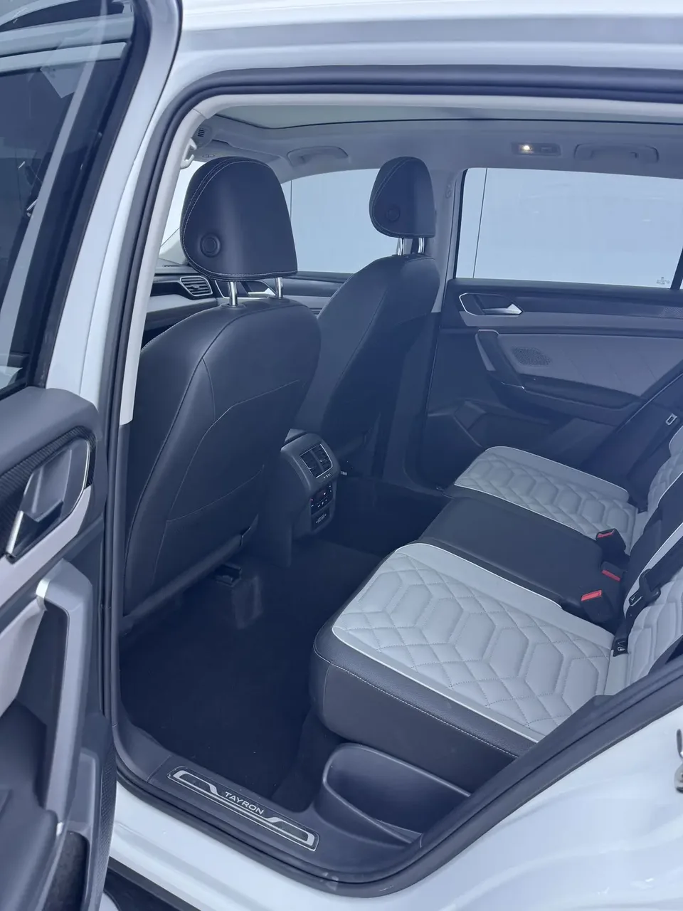 Volkswagen Tayron Tanyue 2023 280TSI 2WD Luxury Plus Advanced Edition 2023 — миниатюра 5
