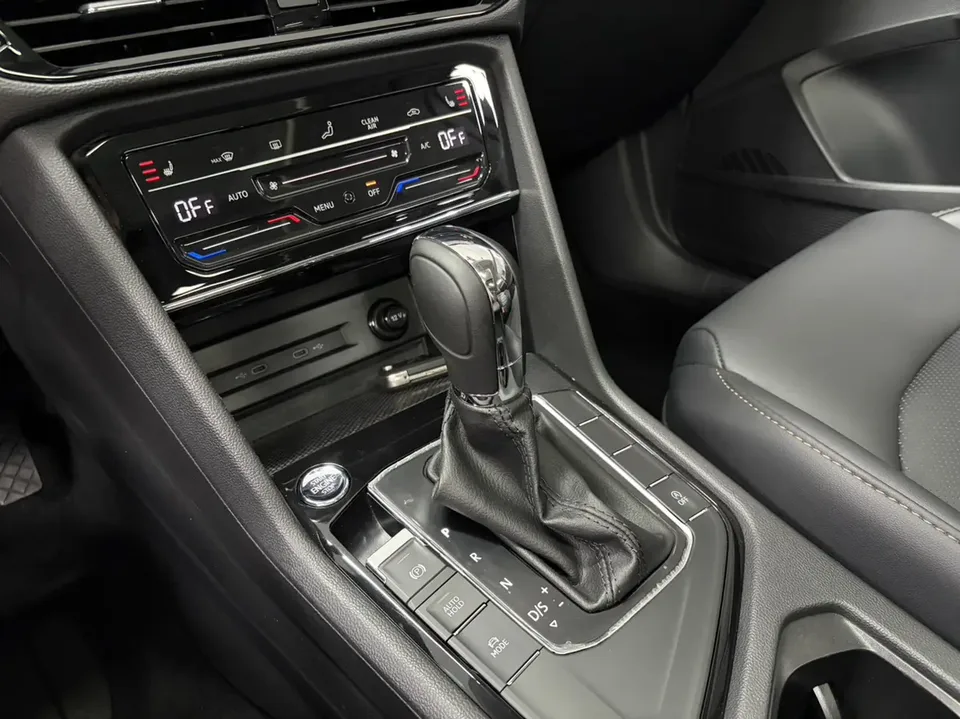 Volkswagen Tharu 280TSI 2WD Luxury Edition 2022 — миниатюра 4