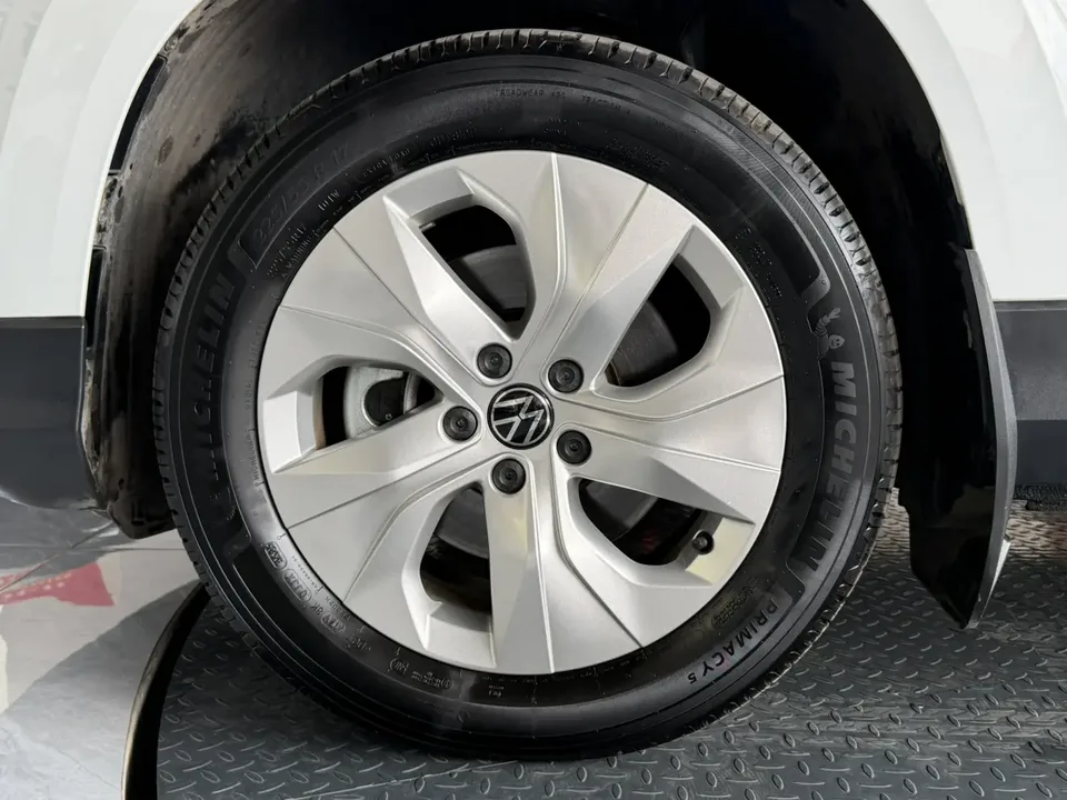 Volkswagen Tharu tuyue 300TSI 2WD Crescent Edition 2023 — миниатюра 3