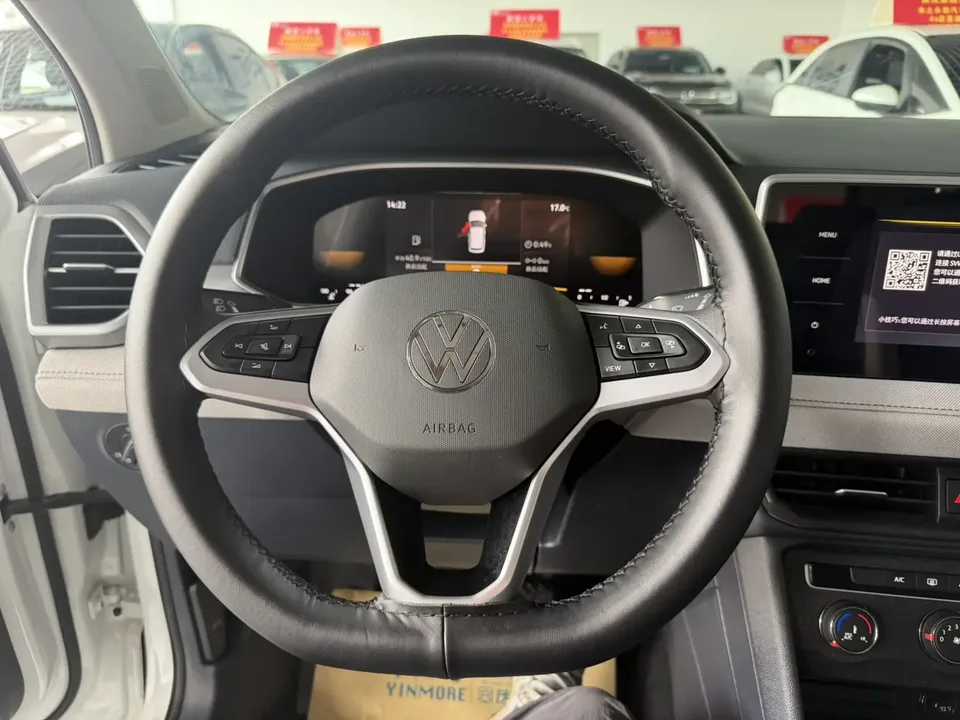 Volkswagen Tharu tuyue 300TSI 2WD Crescent Edition 2023 — миниатюра 4