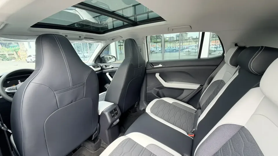Volkswagen Tharu Tharu Tuyue 2025 New 300TSI Ruixiang Edition 2025 — thumbnail 3