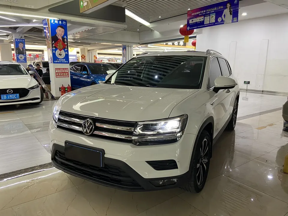 Volkswagen Tharu 2022