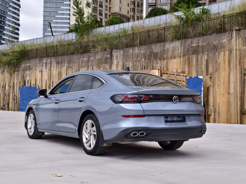 Volkswagen Lamando Lingdu L 280TSI DSG Hot Edition 2022 — миниатюра 2