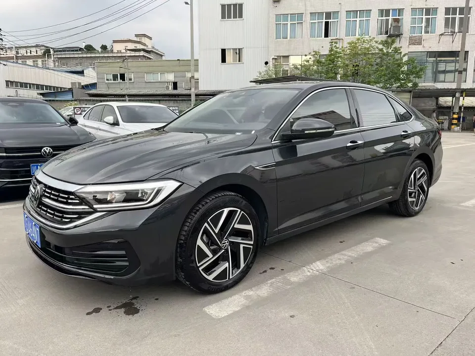 Volkswagen Sagitar 2024