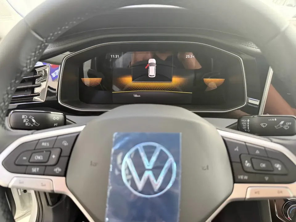 Volkswagen Sagitar Sagitar 300TSI DSG Flying Edition 2026 — миниатюра 5