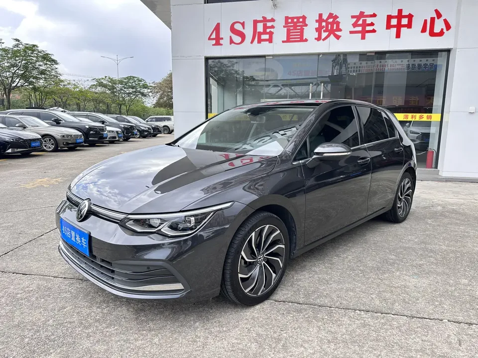 Volkswagen Golf 2022