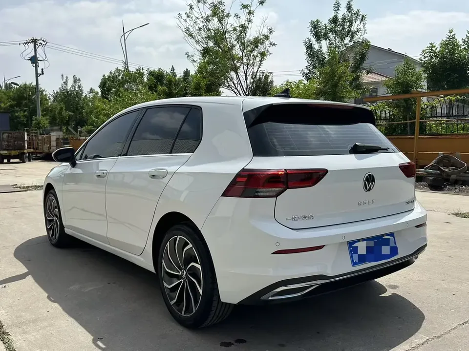 Volkswagen Golf golf 2023 280TSI DSG Pro facelift 2024 — thumbnail 4
