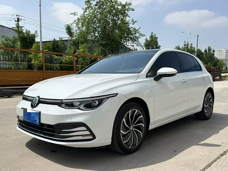 Volkswagen Golf 2024