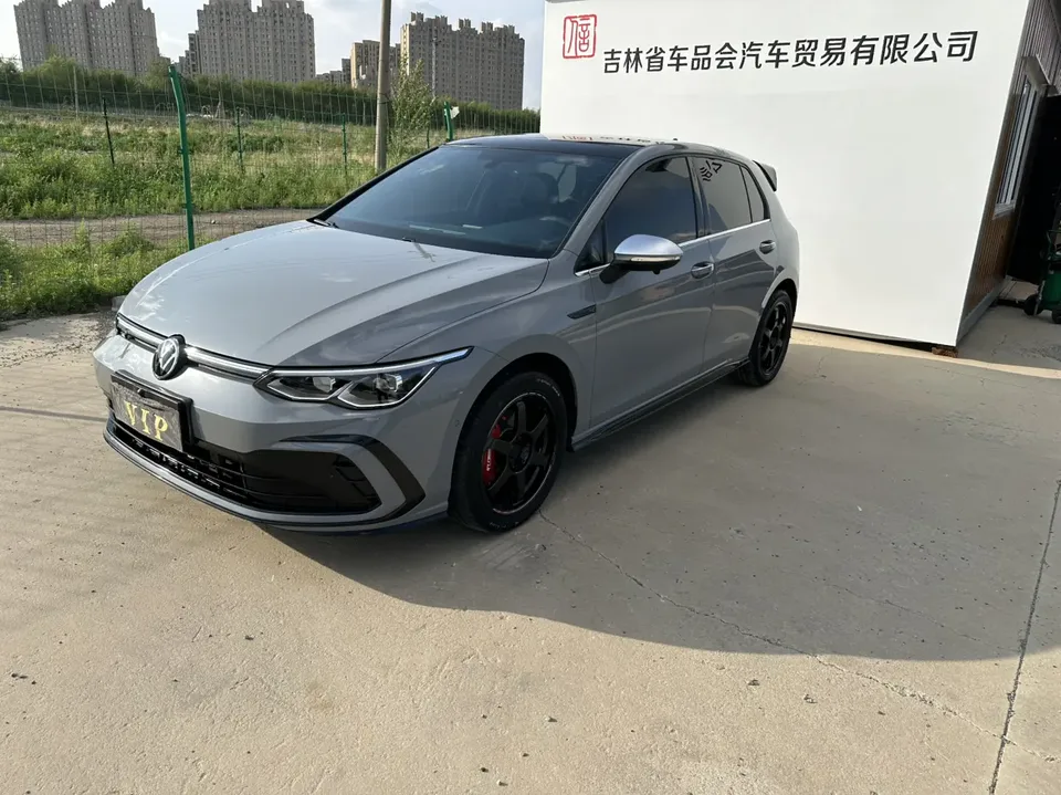 Volkswagen Golf 2023