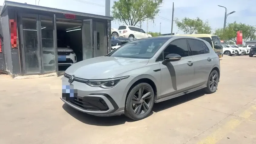 Volkswagen Golf 2022