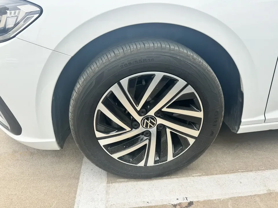 Volkswagen Lavida Lavida 2024 300TSI DSG Starry Sky Leading Edition 2024 — thumbnail 4