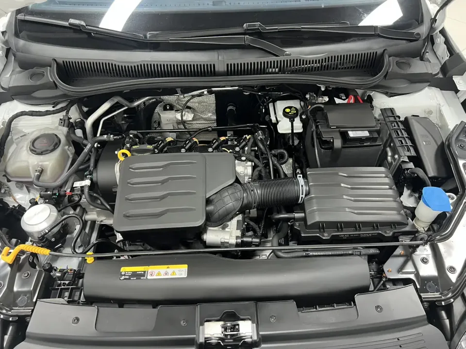 Volkswagen Lavida New 1.5L Automatic New Edition 2023 — миниатюра 3